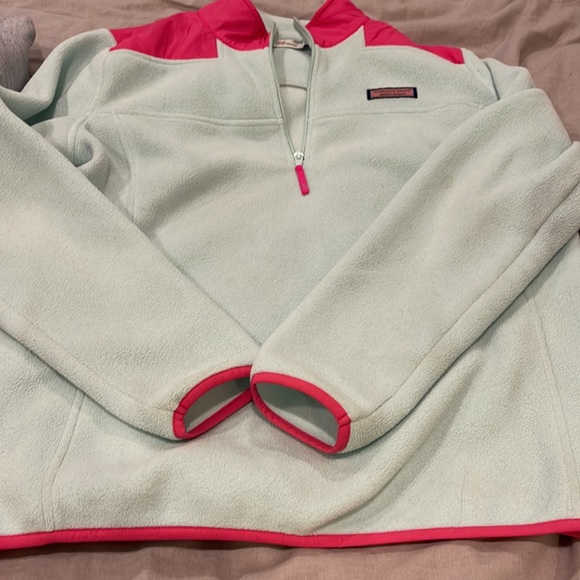 Vineyard Vines Fleece Sz M. Sea foam green and pink - Picture 3 of 4
